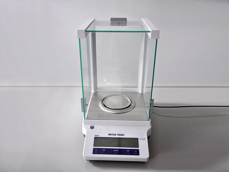 METTLER TOLEDO分析天平